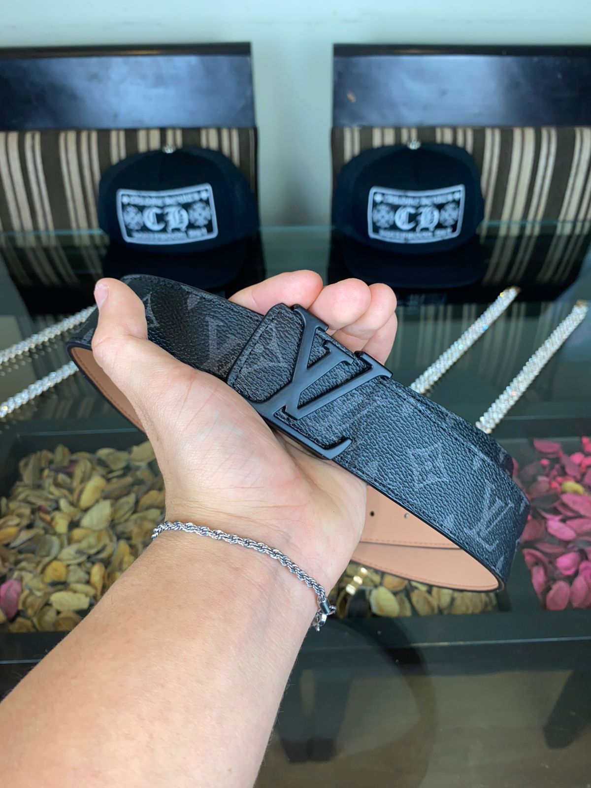 Cinturón Louis Vuitton Black